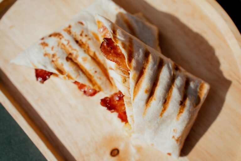 lux cafe chicken wrap